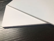 Tablero ligero rígido blanco de la espuma del PVC que hace publicidad de la impresión ULTRAVIOLETA a prueba de humedad